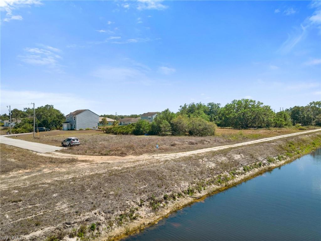 LEHIGH ACRES - Land