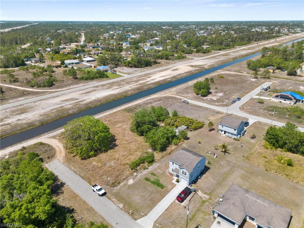 LEHIGH ACRES - Land