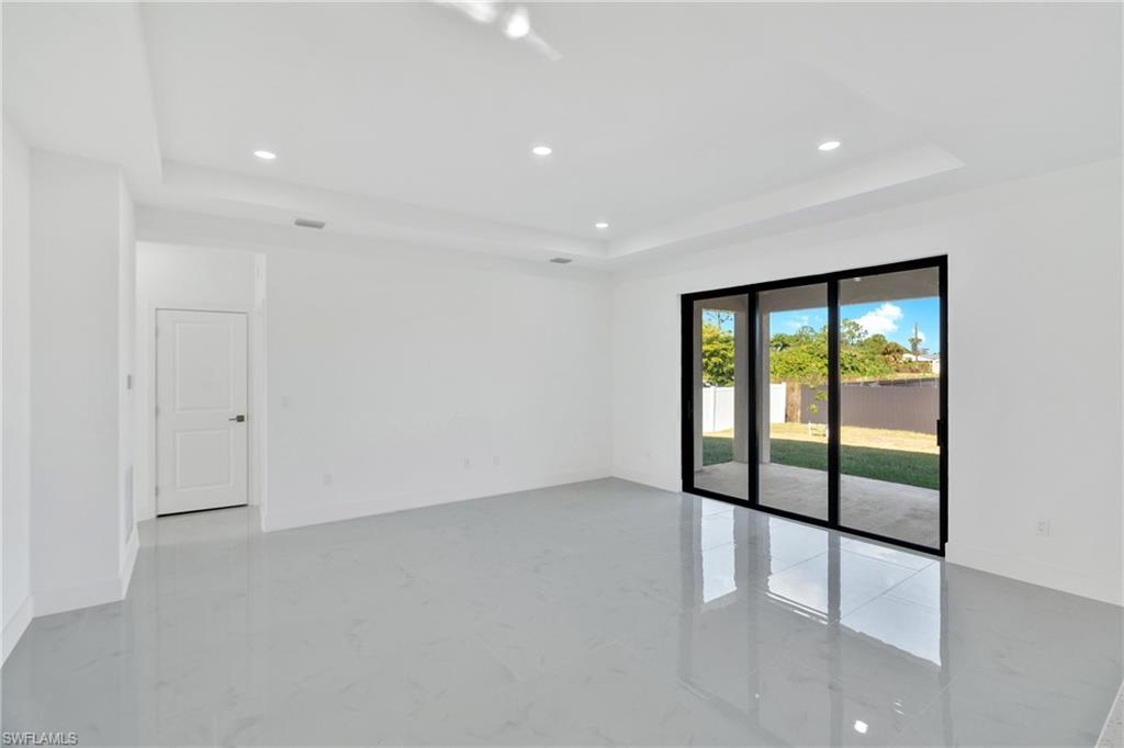 BUCKINGHAM PARK - Residential