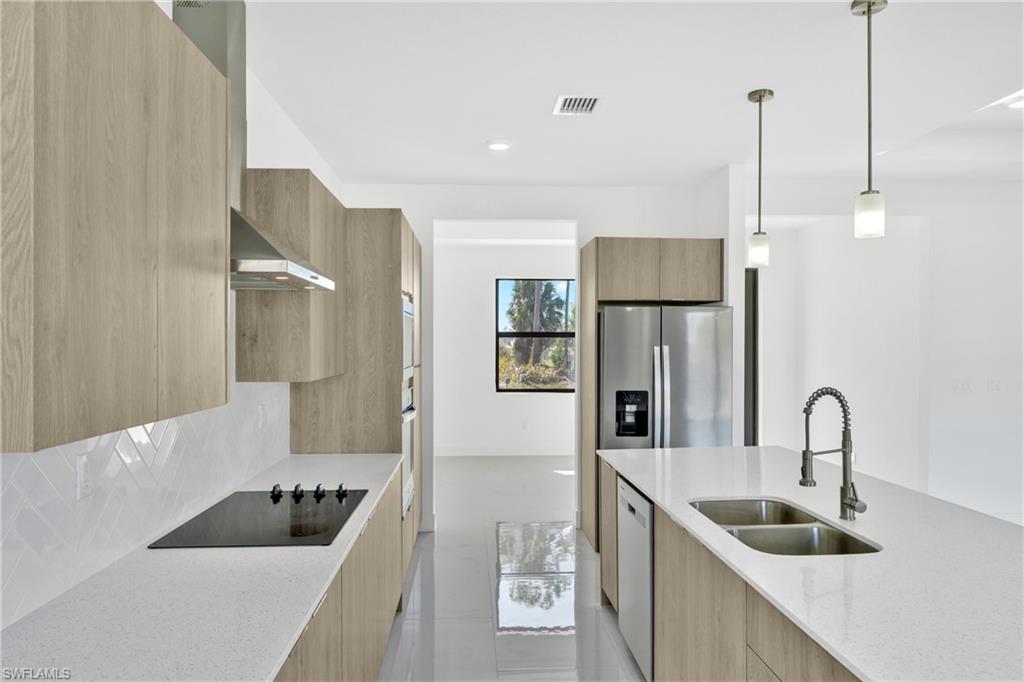 BUCKINGHAM PARK - Residential