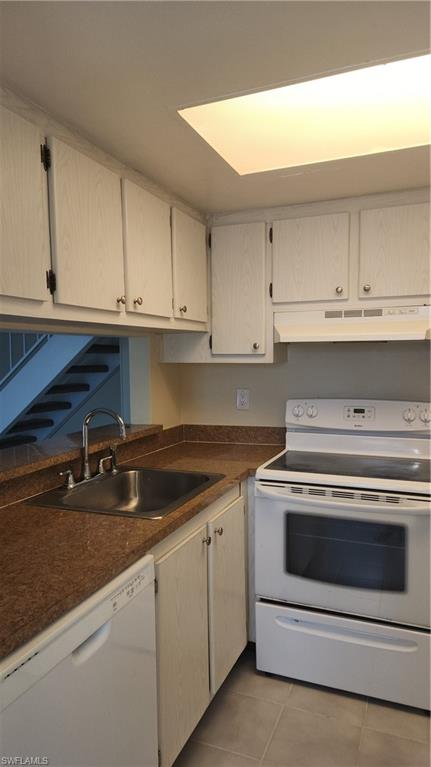 1/2 off August 2026! This 2 bedroom, 1.5 bath with a 1 CAR GARAGE at Provincetown Condominiums is available NOW! This condo is freshly painted, tile on the first floor with the 1/2 bath, living, dining, kitchen and washer and dryer and freshly cleaned carpeting on the 2nd floor with the 2 bedrooms and full bath. The master bedroom is larger enough for a king bed set and has a walk in closet. The kitchen has white appliances and the garage space is a shared under building space with extra storage. Provincetown offers its residents a gated and manned entry, 2 pools, tennis, shuffleboard and more! Sorry, no pets per association other than ESA and service animals. Call for your personal tour!