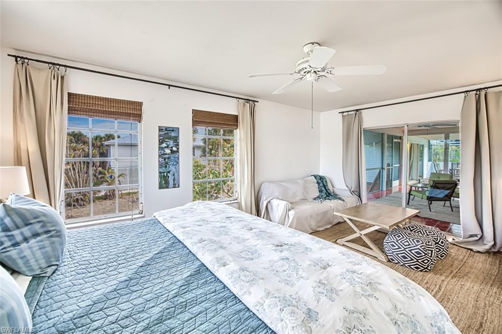 PALM LAKE - Residential