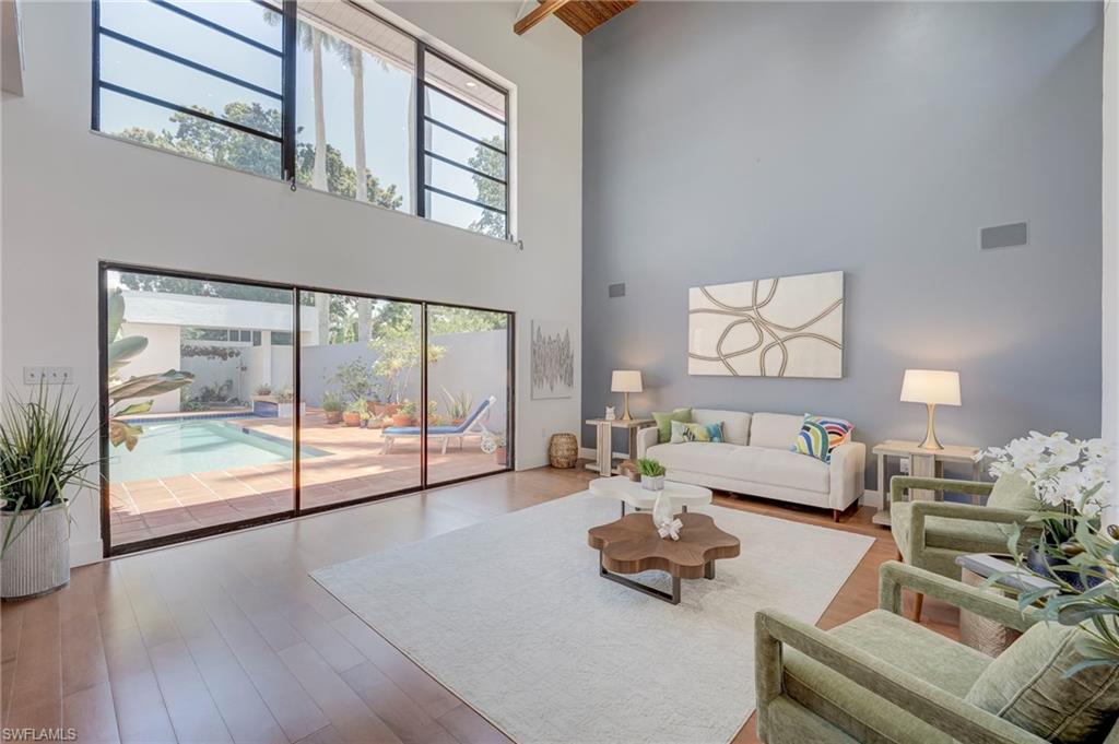RIVERSIDE - Residential