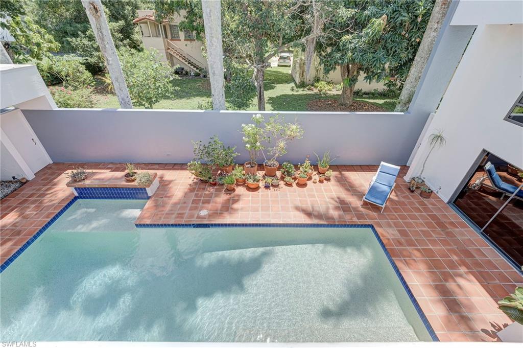 RIVERSIDE - Residential