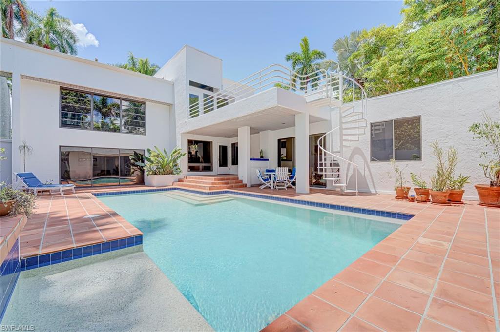 RIVERSIDE - Residential