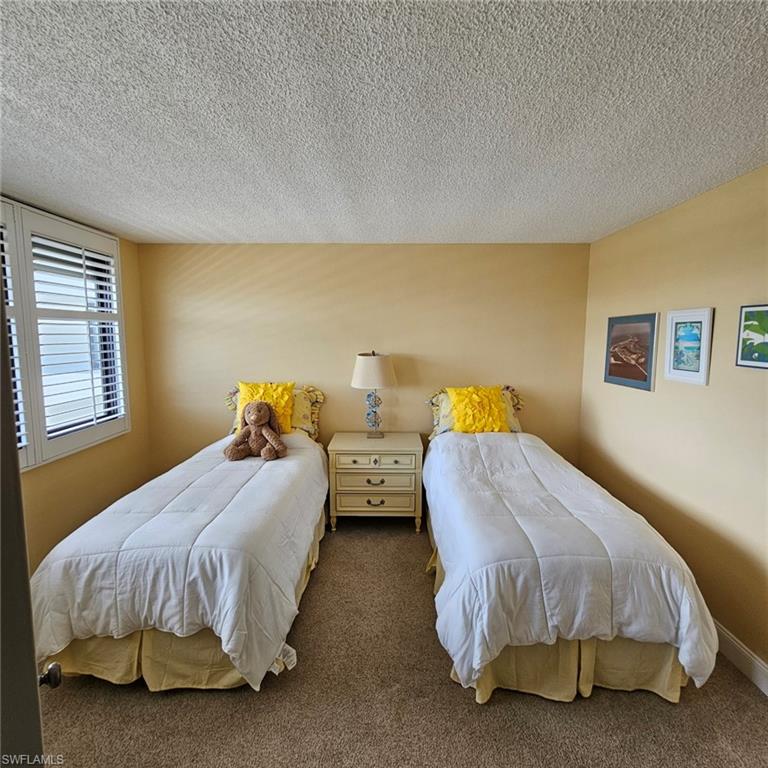 THE PALMS OF BAY BEACH - Residential