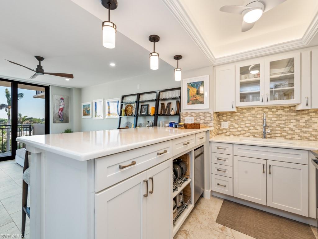 TRADEWINDS APTS OF MARCO ISLAND - Residential