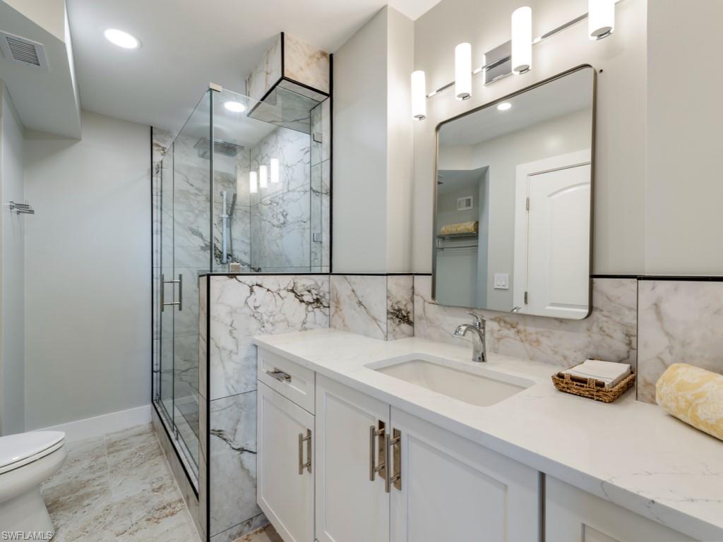 TRADEWINDS APTS OF MARCO ISLAND - Residential