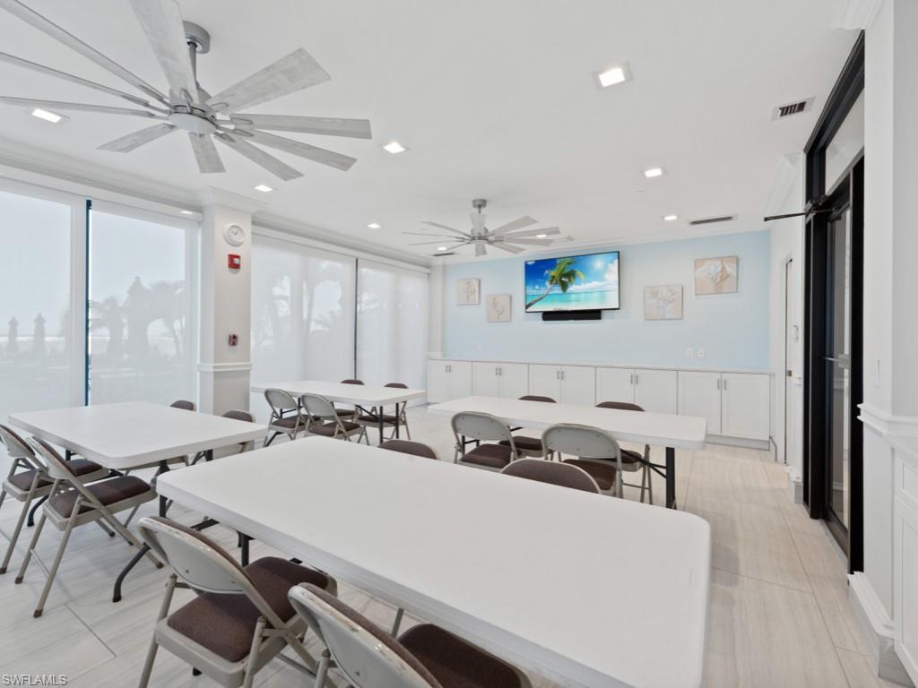 TRADEWINDS APTS OF MARCO ISLAND - Residential