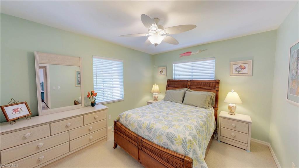 FOUNTAIN LAKES - Residential