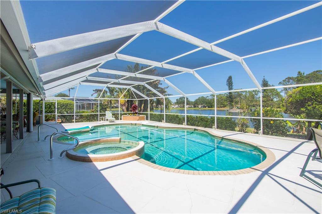 FOUNTAIN LAKES - Residential
