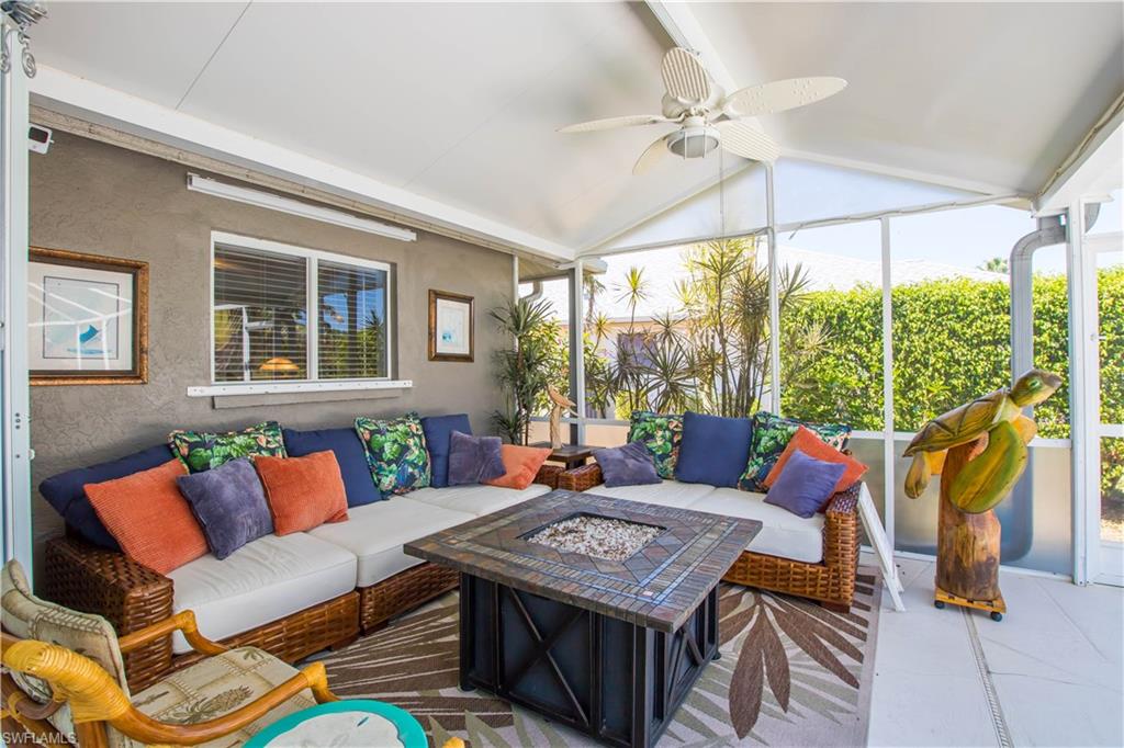 FOUNTAIN LAKES - Residential