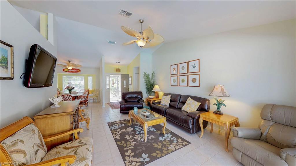 FOUNTAIN LAKES - Residential