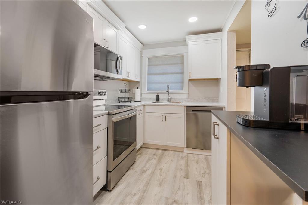 FOREST LAKES GOLF AND TENNIS CLUB - Residential Lease