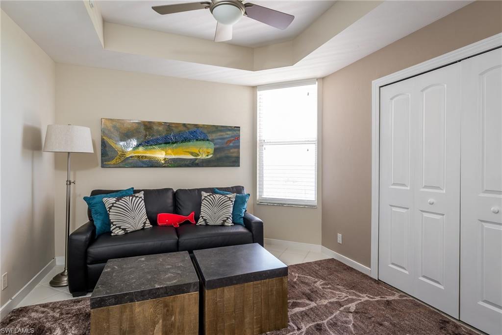 ROYAL MARCO POINT - Residential