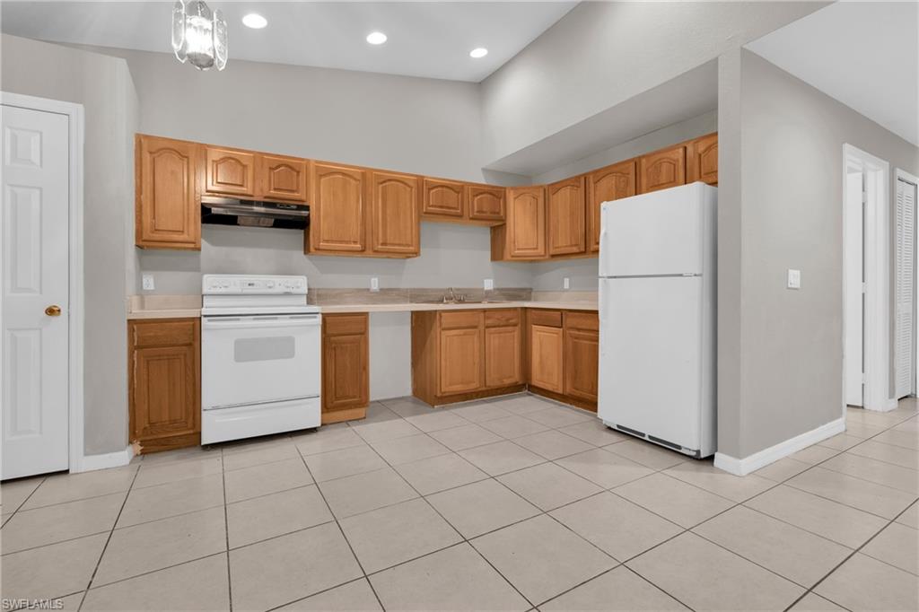 LEHIGH ACRES - Residential Income