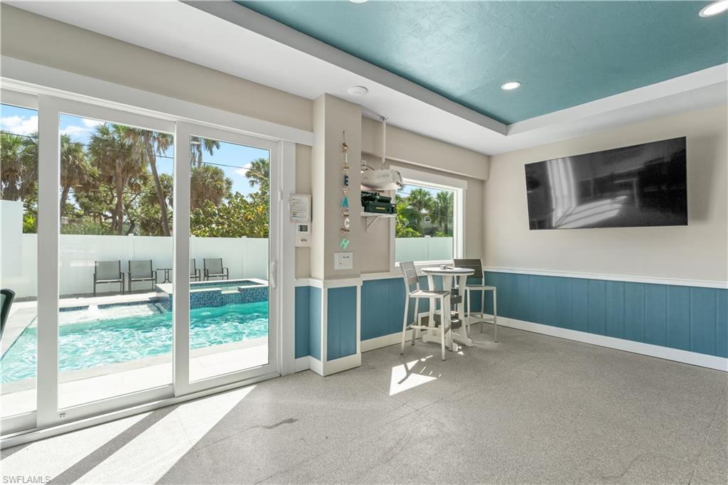 GULF HEIGHTS - Residential
