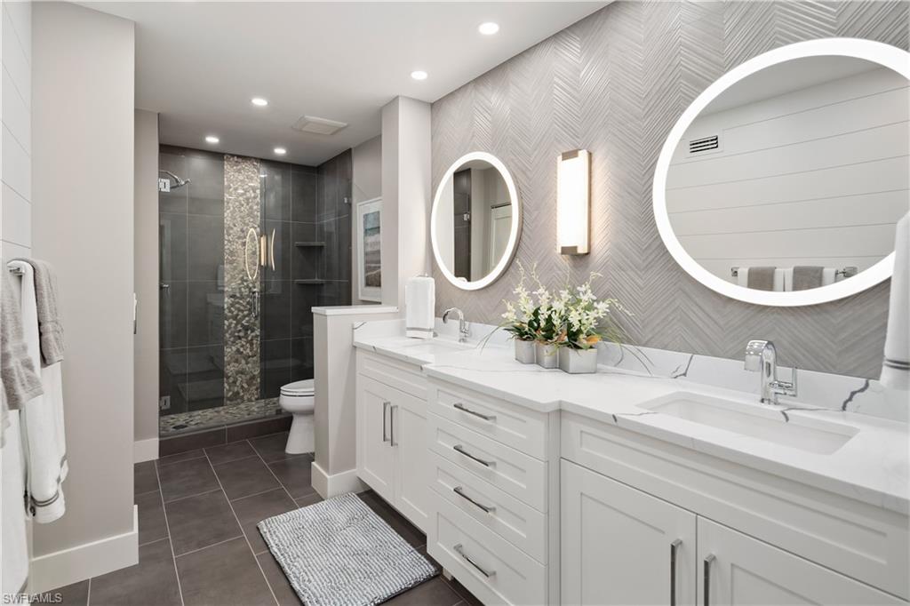 SHIPPS LANDING - Residential