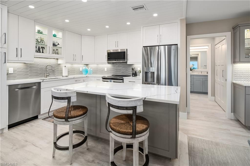 SHIPPS LANDING - Residential