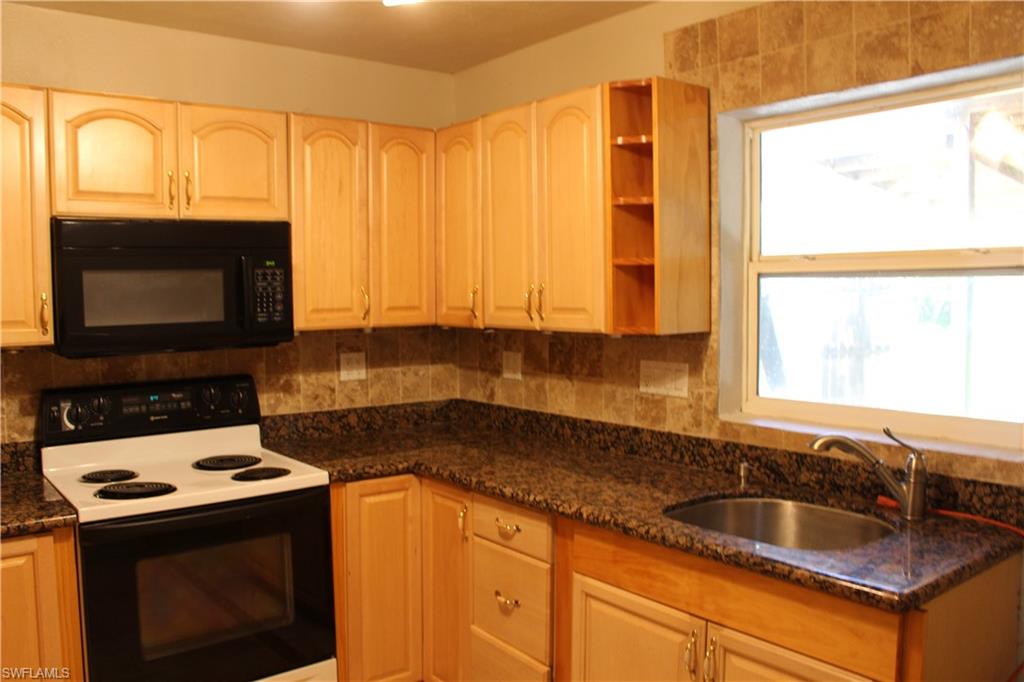 ALABAMA GROVE TERRACE - Residential
