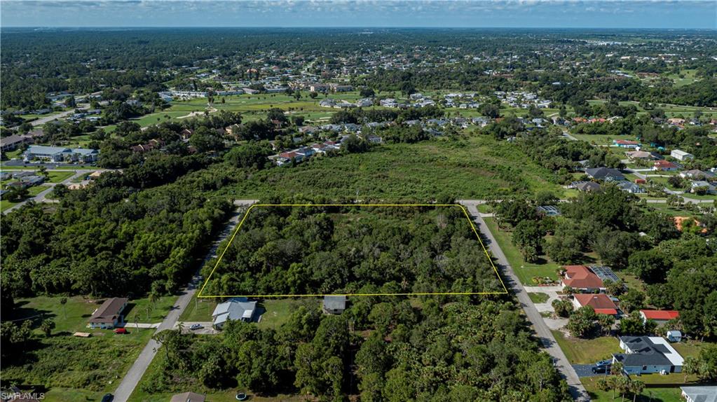 LEHIGH ACRES - Land