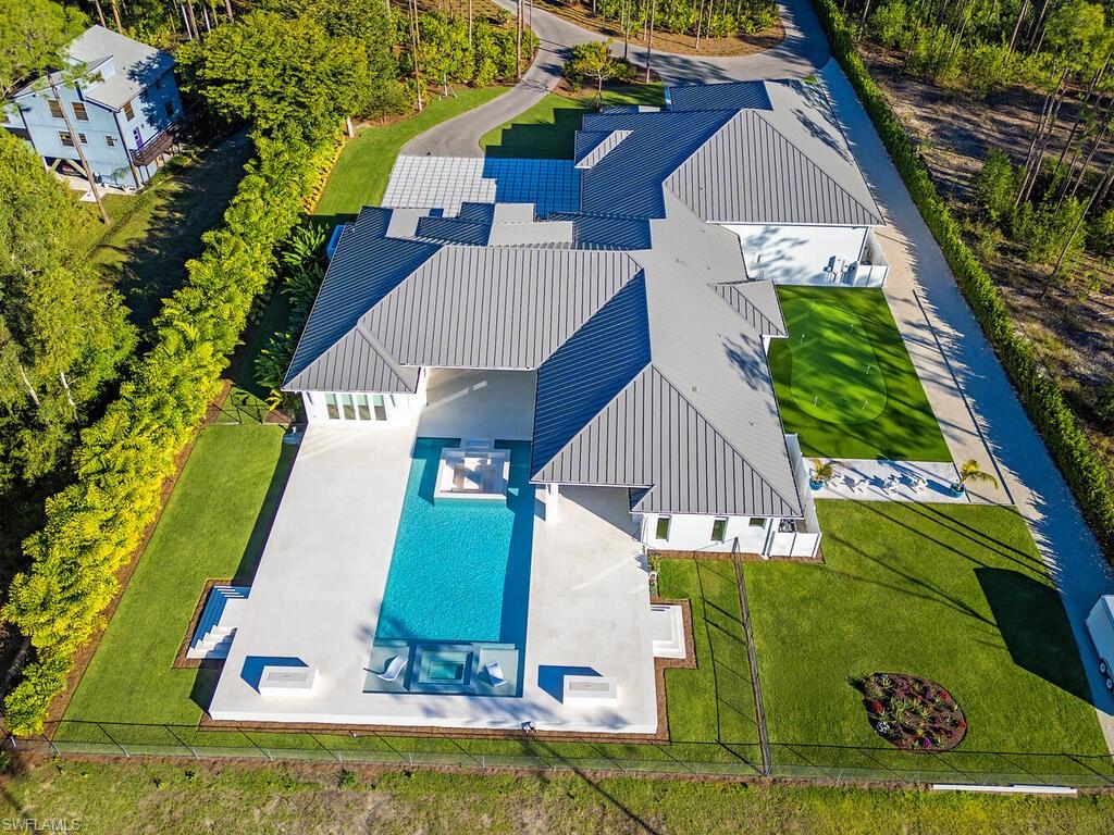 LIVINGSTON WOODS - Residential