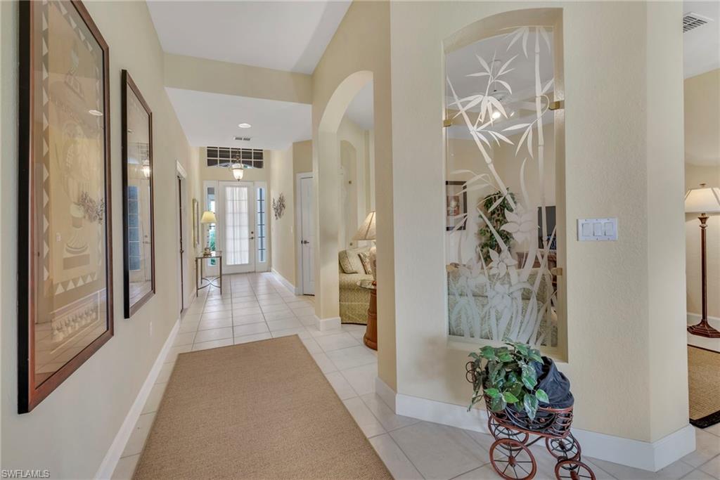 THE HAMPTONS - Residential