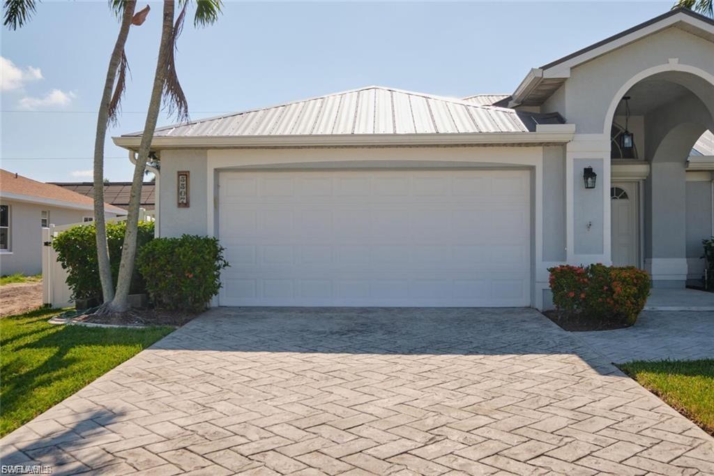 CAPE CORAL - Residential Lease
