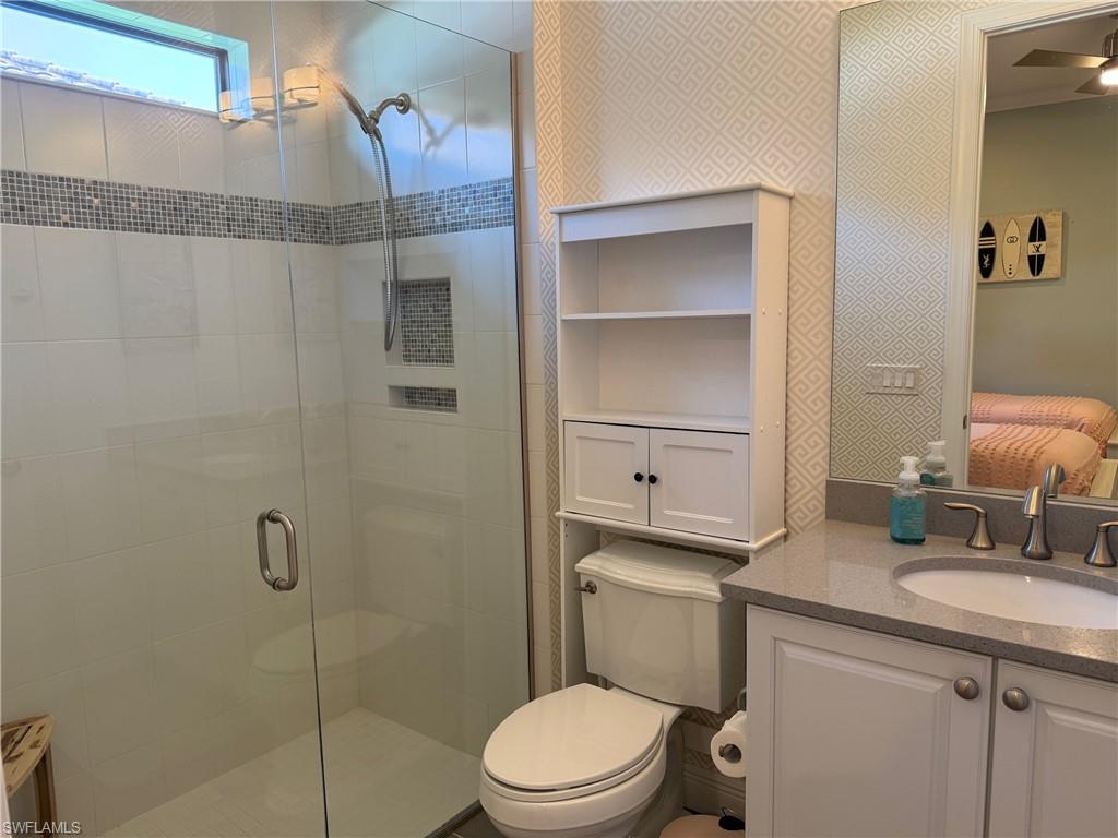 LAMORADA - Residential Lease