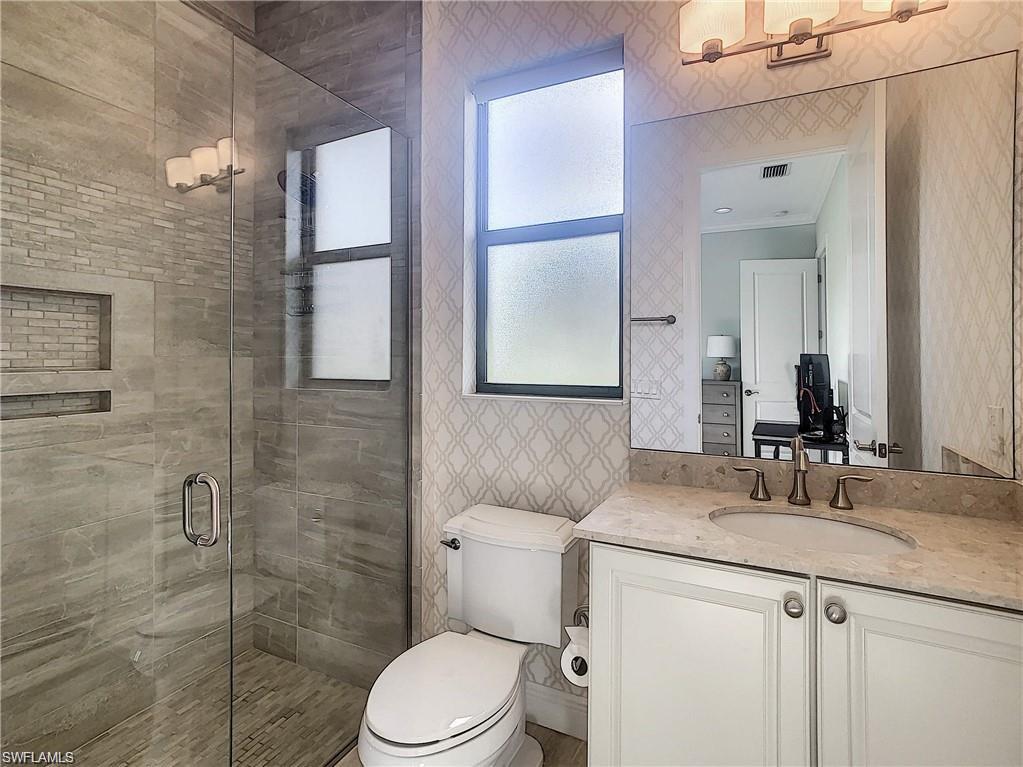 LAMORADA - Residential Lease