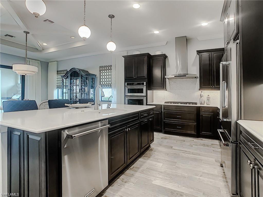 LAMORADA - Residential Lease