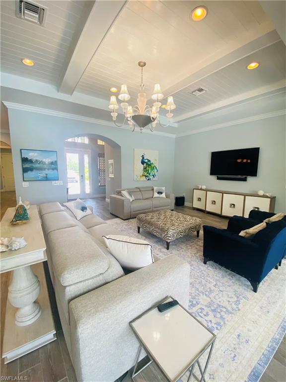 LAMORADA - Residential Lease