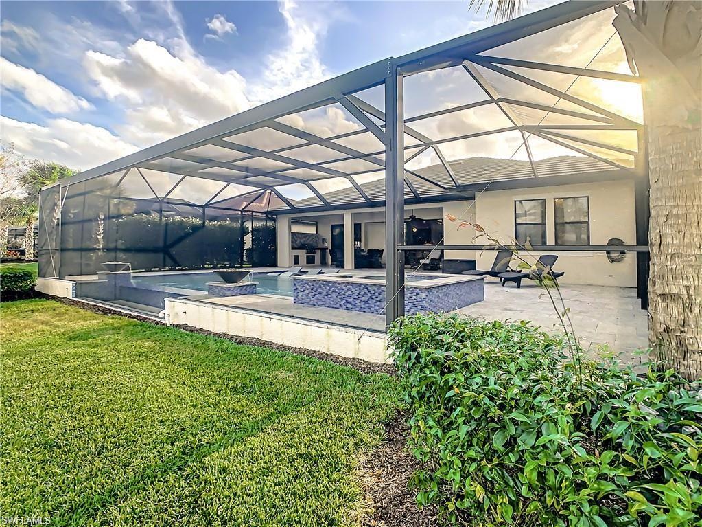 LAMORADA - Residential Lease