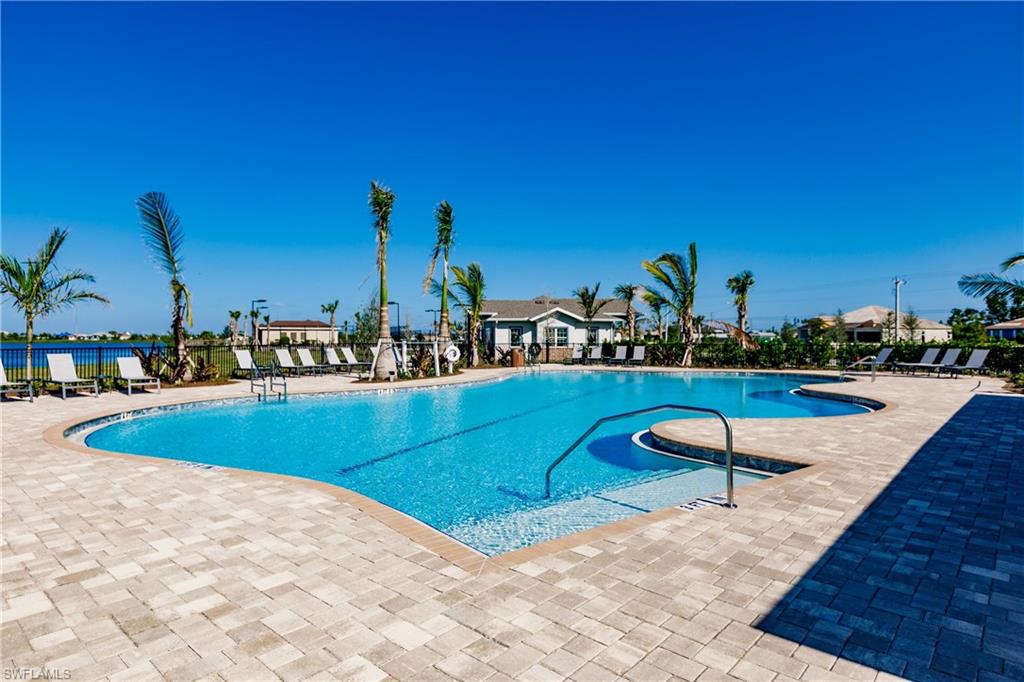 STONEWATER - Residential