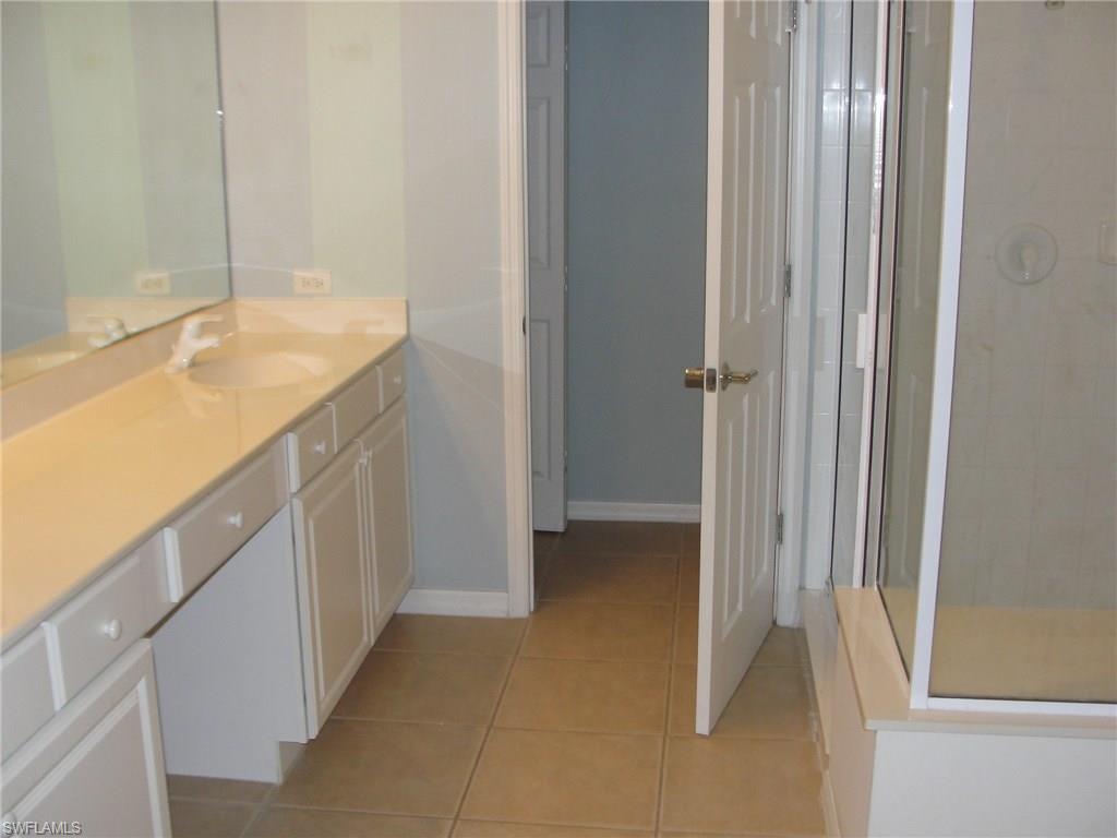 STRATFORD PLACE - Residential Lease