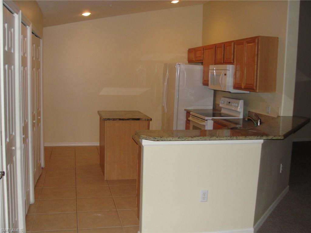 STRATFORD PLACE - Residential Lease