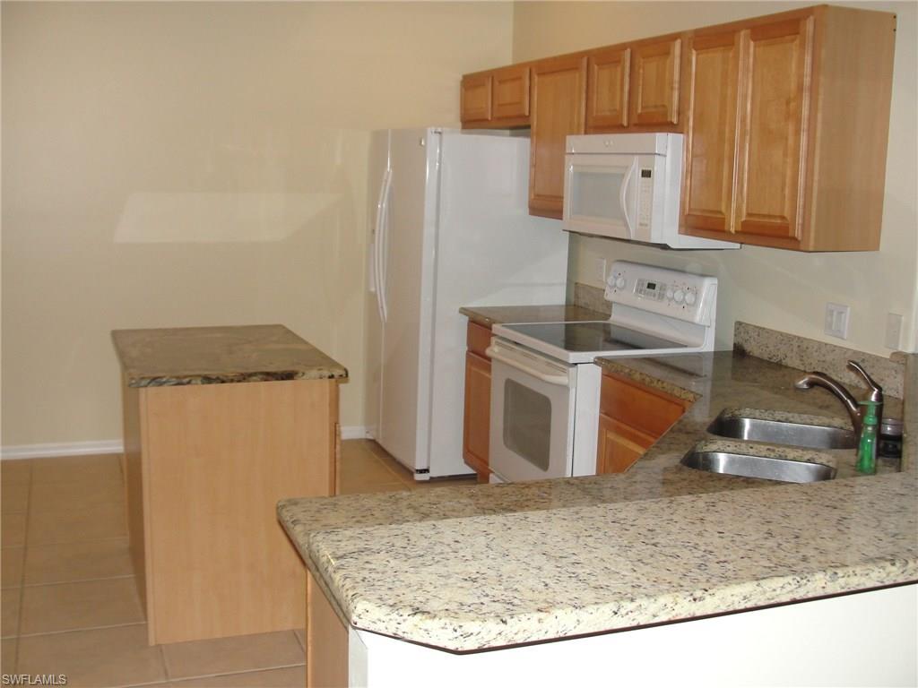 STRATFORD PLACE - Residential Lease
