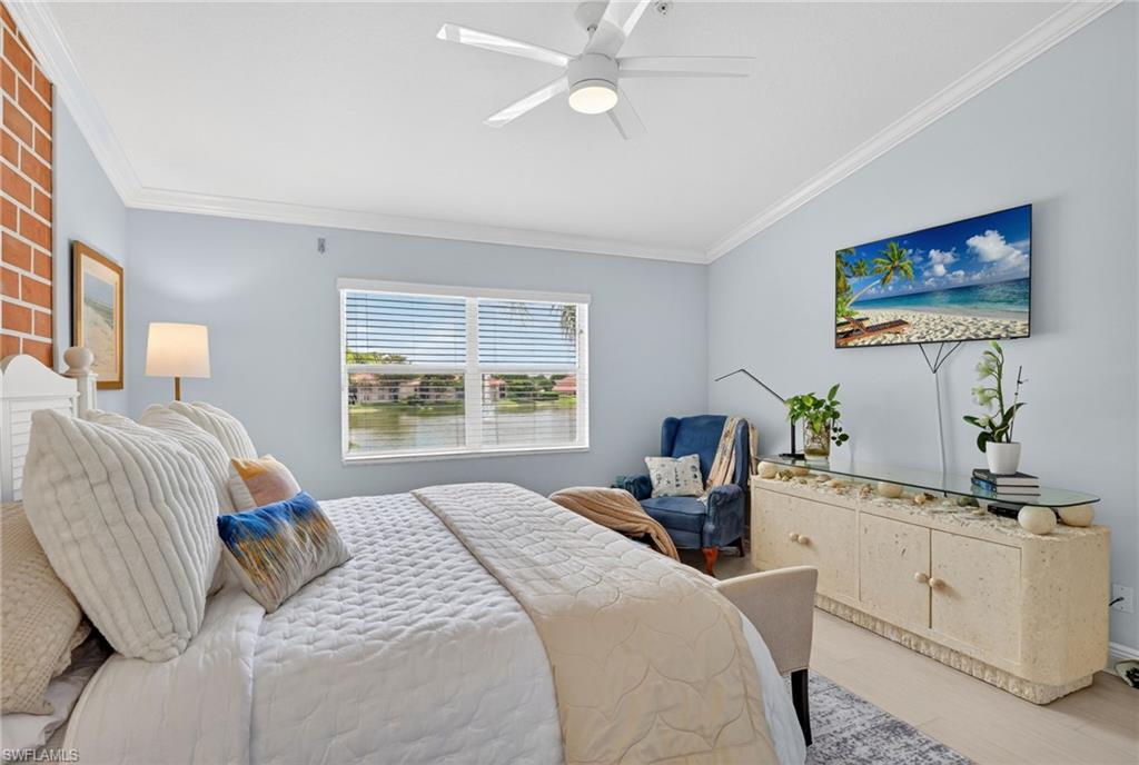 HUNTINGTON LAKES - Residential