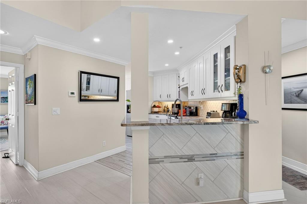 HUNTINGTON LAKES - Residential