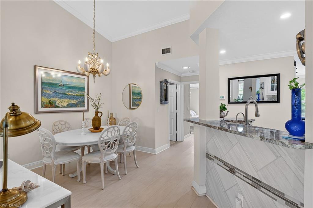 HUNTINGTON LAKES - Residential