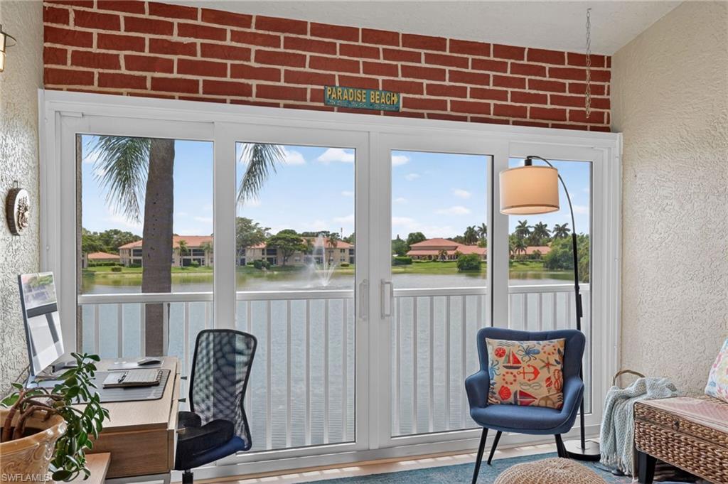 HUNTINGTON LAKES - Residential
