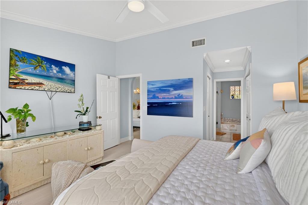 HUNTINGTON LAKES - Residential