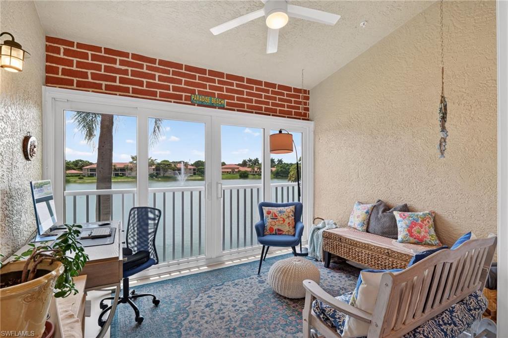 HUNTINGTON LAKES - Residential