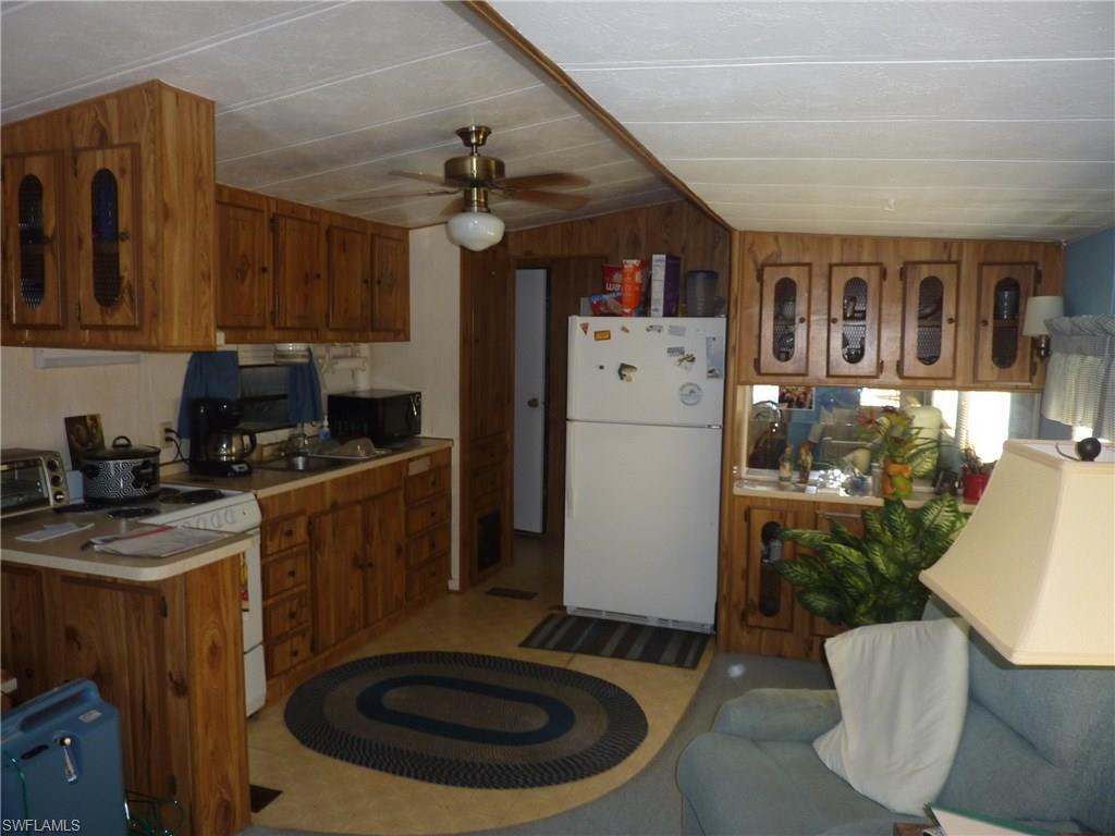 PALMETTO PALMS R V - Residential