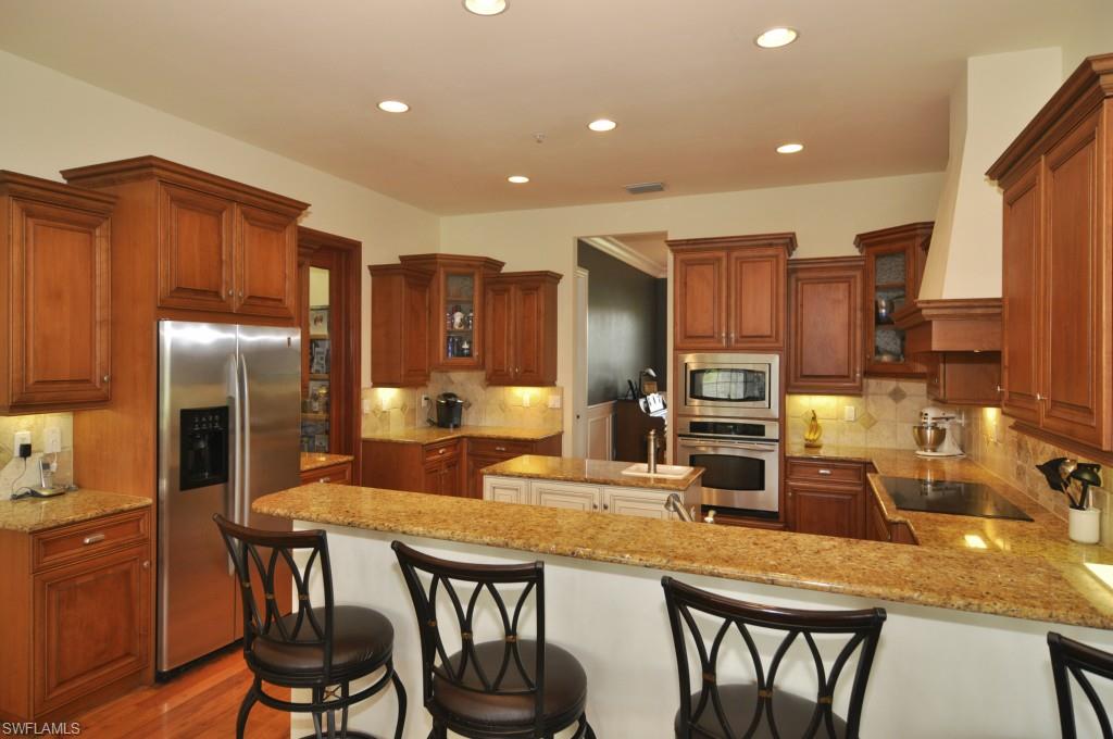 RIVERWIND COVE - Residential