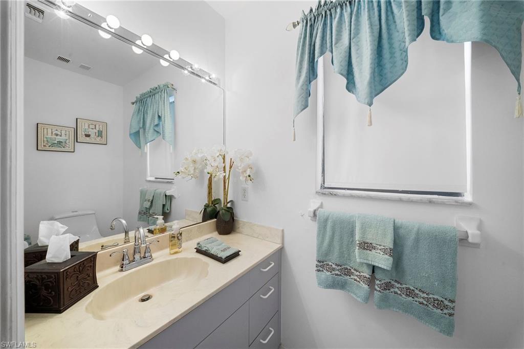 EMERALD WOODS - Residential Lease