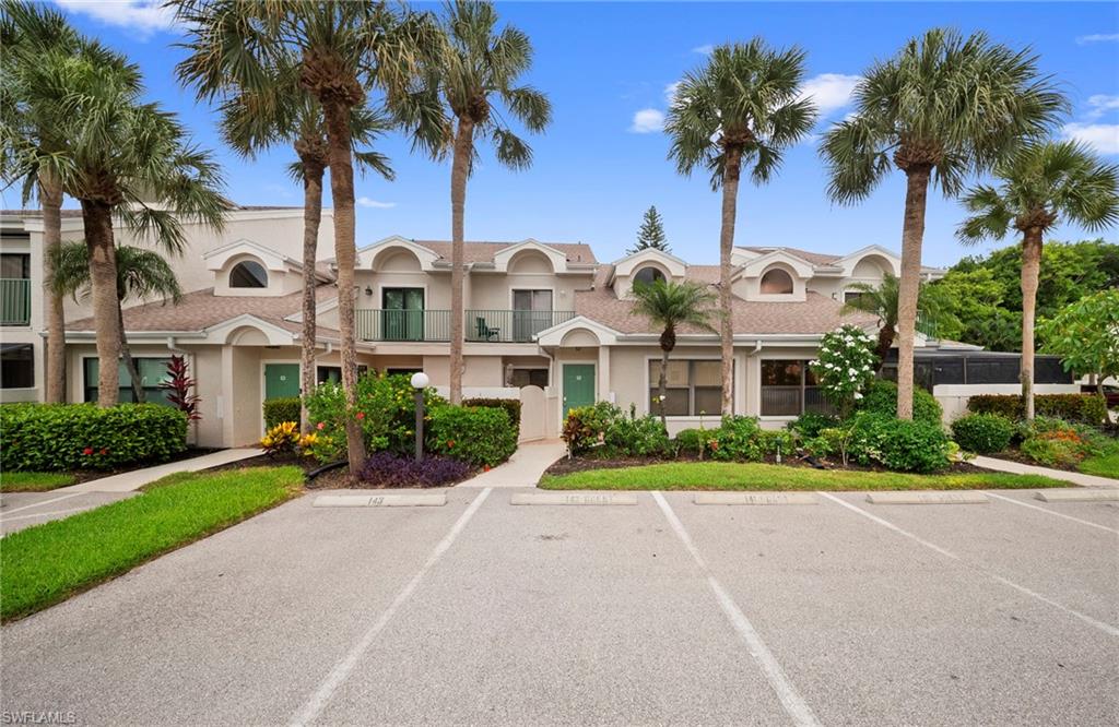 EMERALD WOODS - Residential Lease
