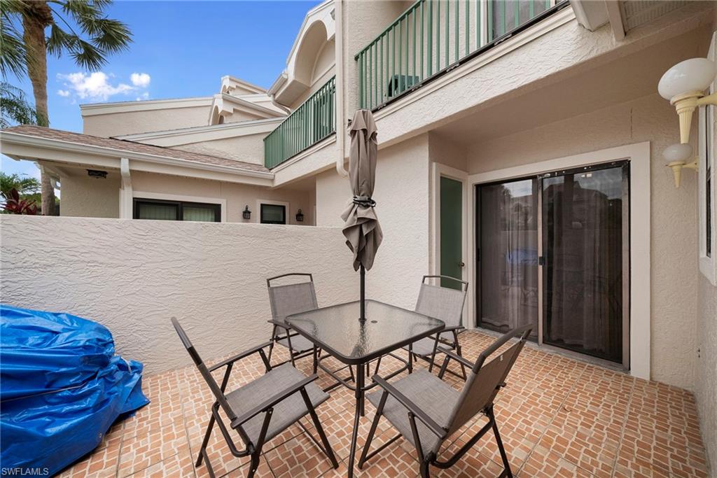EMERALD WOODS - Residential Lease