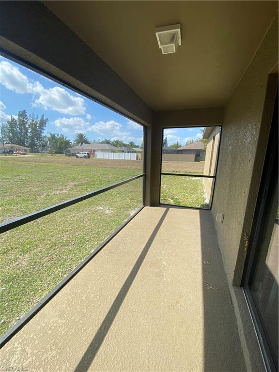 CAPE CORAL - Residential