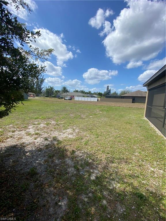 CAPE CORAL - Residential
